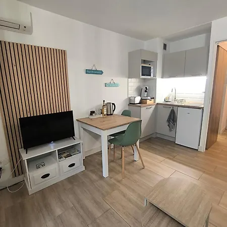 Apartamento Mimosa Rez-de-chaussée à 800m De La Et Des Commerces - Parking Privé Avec Possibilité De Louer Voiture Bormes-les-Mimosas